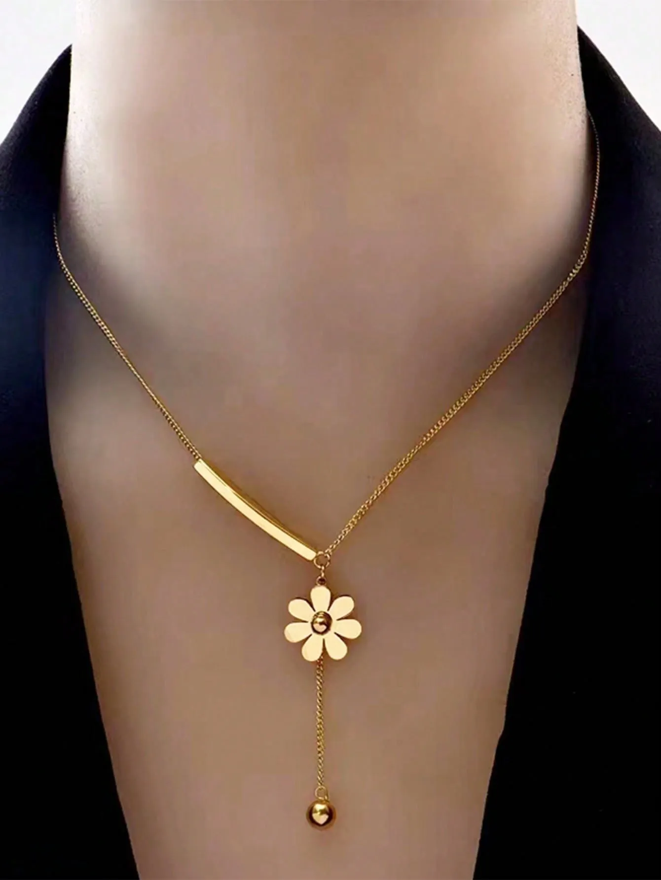 1pc Stainless Steel Sunflower Necklace Dainty Necklace Novelty Necklace Creative