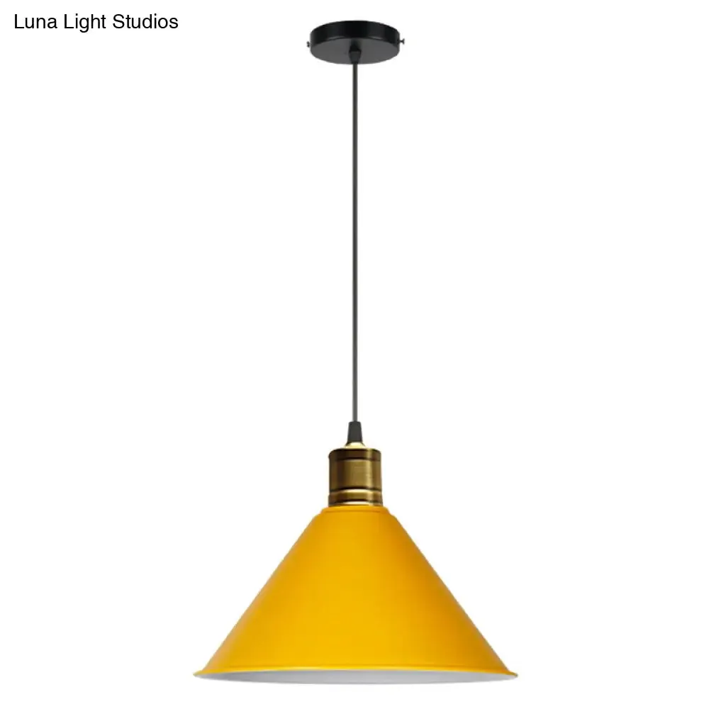 Nordic Conical Pendant Lamp - Stylish Metal Restaurant Down Lighting