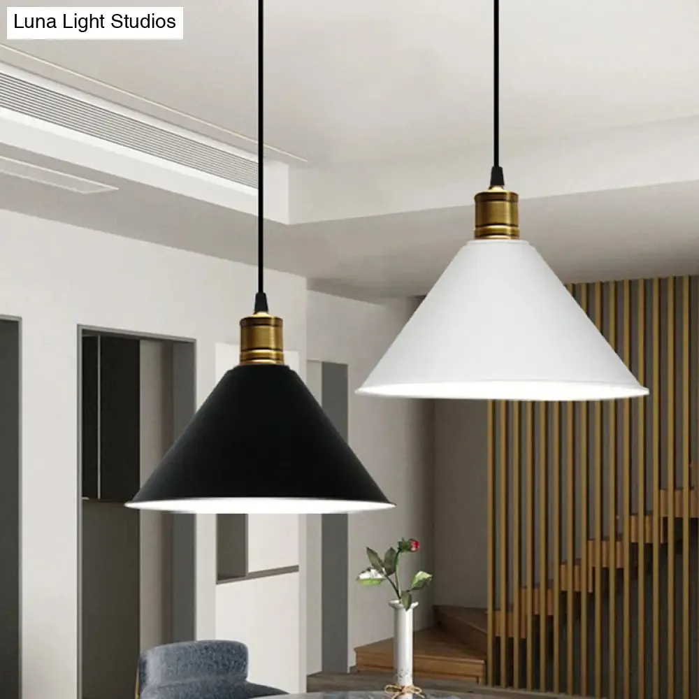 Nordic Conical Pendant Lamp - Stylish Metal Restaurant Down Lighting